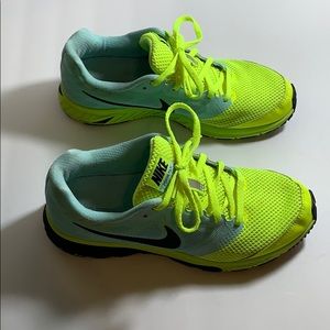 Nike Fitsole tennis shoes sz 7.5